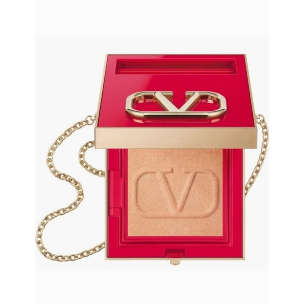 Valentino Go-Clutch Refillable Compact Powder in 03 Light Medium